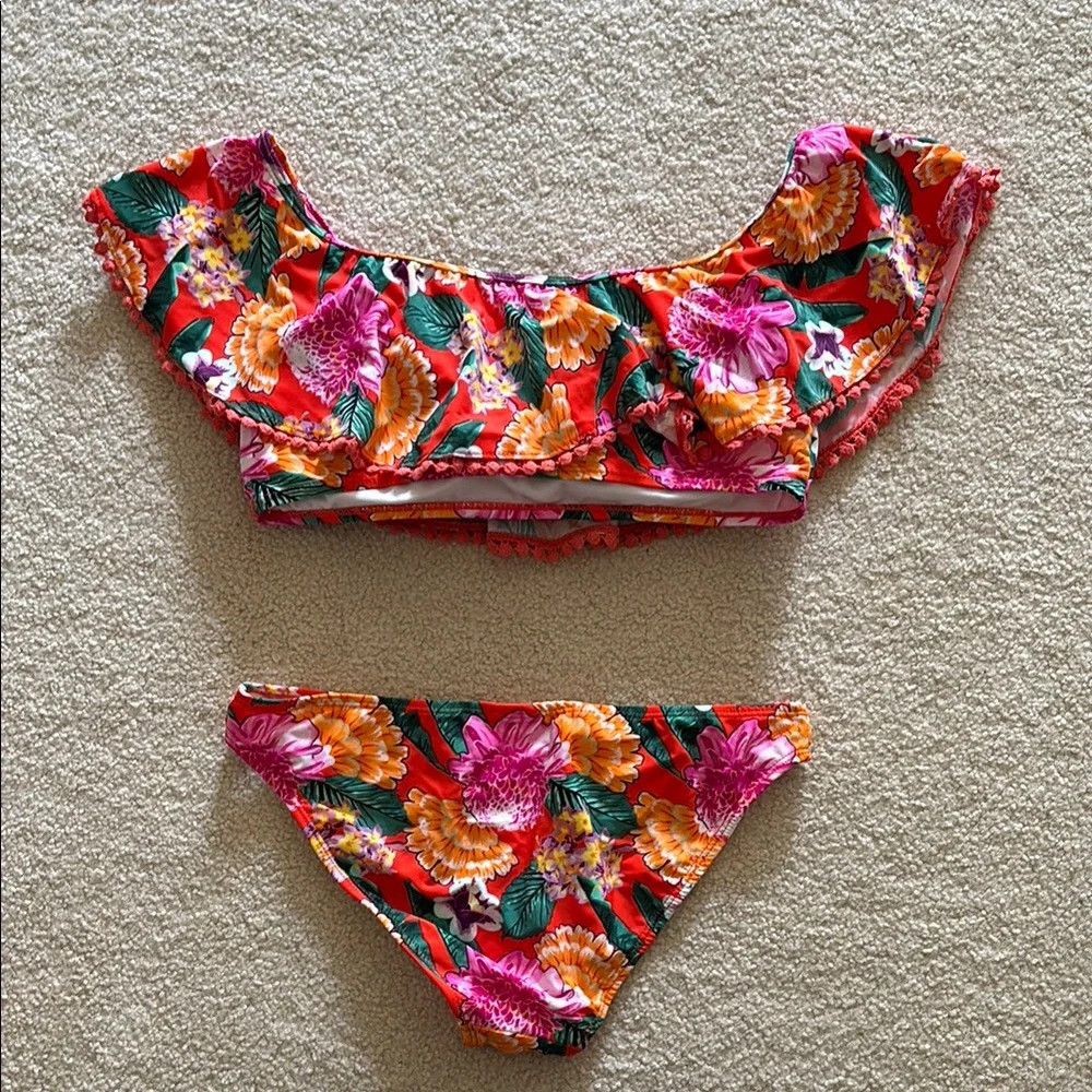 Floral Ruffle Bikini Set - Picture 2 of 7